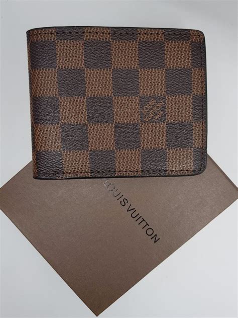 billeteras louis vuitton hombre precio|louis vuitton wristlet wallet.